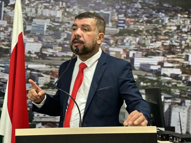 André do Sintracal pede à Embasa relatório com localidades não atendidas regularmente com água potável e esgoto