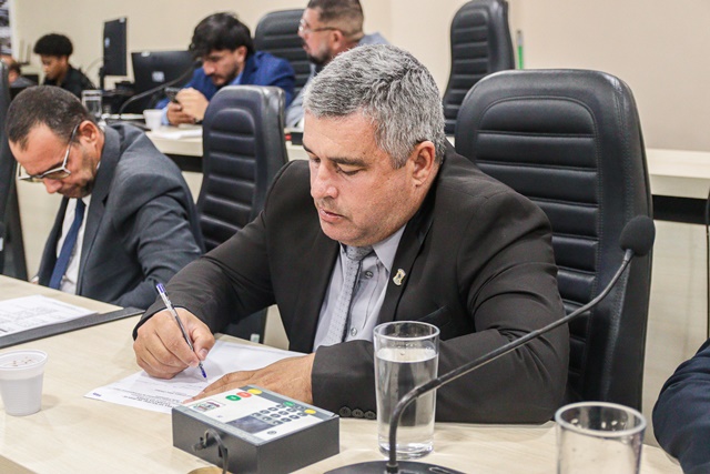 Aprovado Projeto de Lei de Marcinho que oficializa denominação das vias do povoado de Poço Dantas