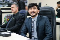 Aroldo Brito defende sinalização viária em frente ao Abrigo dos Idosos