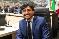 Aroldo Brito quer reunião ampliada para discutir políticas públicas para enfrentar a situação dos animais de rua