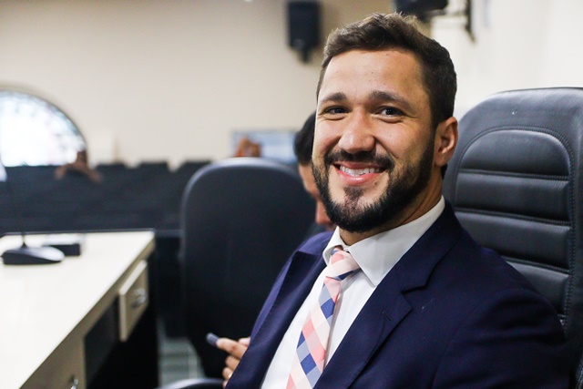 Bui Bulhões defende ações para aumentar a segurança no trânsito e reduzir o número de acidentes na cidade