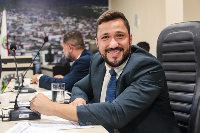 Bui Bulhões propõe programa específico de reforço de alfabetização no contraturno escolar