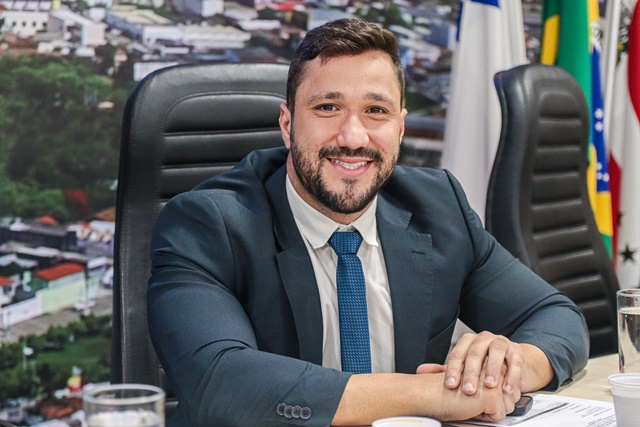 Bui Bulhões solicita instalação de banheiros móveis adaptados nas Feiras Livres da cidade