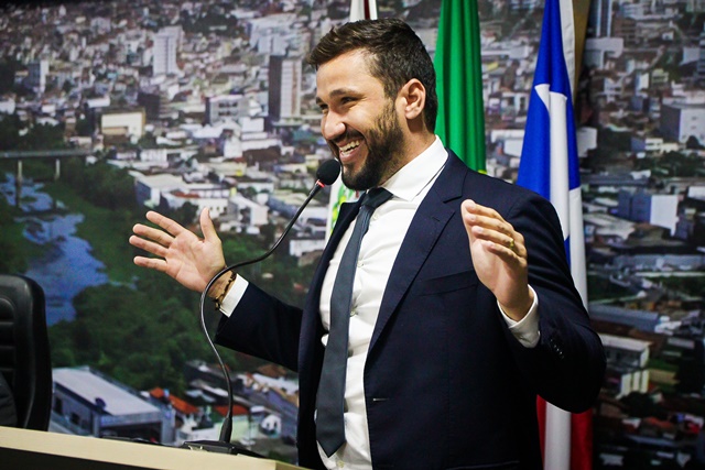 Bui Bulhões solicita manutenção e finalização dos canais pluviais da 2ª Travessa Humberto de Campos e Campo do Chicão