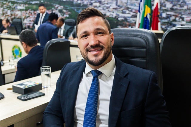 Bui Bulhões solicita revitalização do Cemitério São Lázaro incluindo elevação dos muros