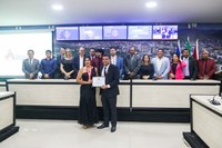 Câmara Municipal homenageia Ana Paula Camargo com a "Comenda Dr. Cely de Freitas - Cidade de Jequié"