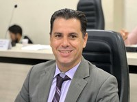Colorido requer construção de muro no entorno da Escola Arlindo José da Cruz
