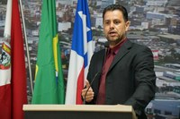 Colorido solicita construção de praça em frente a USF Aurélio Sciarretta no Itaigara