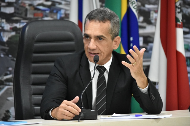 Gutinha defende pavimentação da Rua 2 no loteamento Vila Rodoviária