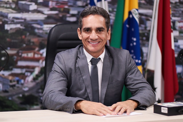 Gutinha defende revitalização da Praça da Amizade na Urbis