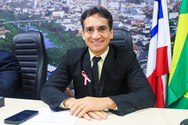 Gutinha pede Internet Banda Larga para as praças dos distritos de Monte Branco e Itaibó