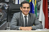 Gutinha propõe revitalização total da ‘Praça dos Caçambeiros’