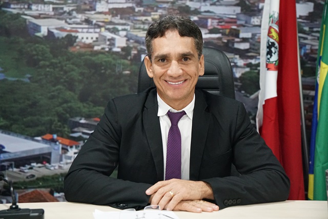 Gutinha solicita pavimentação asfáltica para a Rua 4 na chegada da Vila Rodoviária