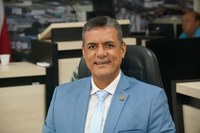 Helder da Agrorural propõe construção de uma creche no bairro Km 04