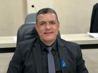 Helder da Agrorural propõe reforma do canteiro central do Cilion