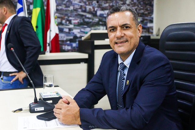 Helder da Agrorural reivindica veículo da saúde para atender região da Lagoa Dantas