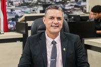 Helder da Agrorural requer asfaltamento do trecho da Avenida Dois nas proximidades do Rick Supermercado