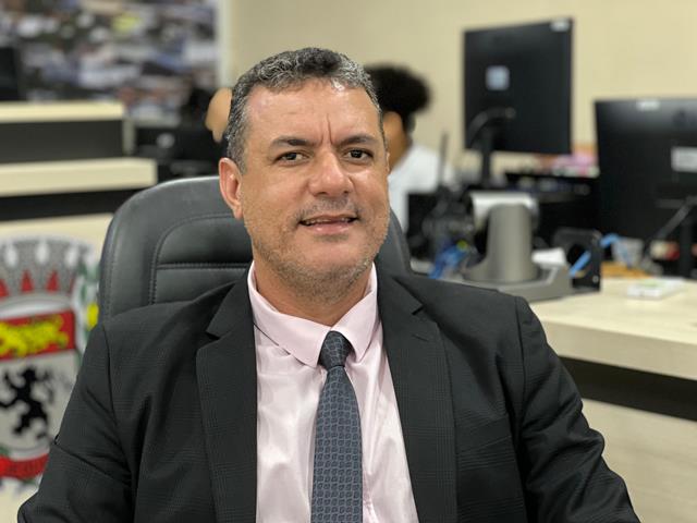Helder da Agrorural solicita transporte regular para universitários residentes em Itajuru