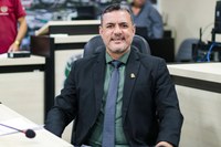 Helder da Agrorural sugere implantação de “túnel de água luminoso” no Alto da Prefeitura