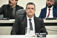Helder solicita implantação de unidade da Central de Cursos em Itajuru e Campo Largo