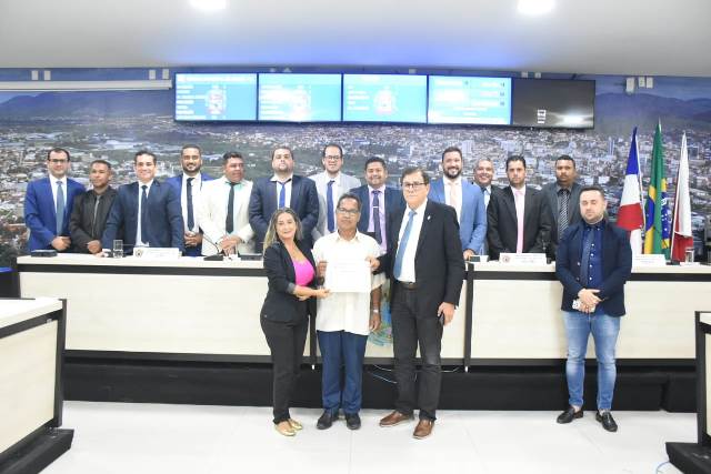 Igreja Batista Hosana é homenageada pela Câmara Municipal por iniciativa da vereadora Moana Meira