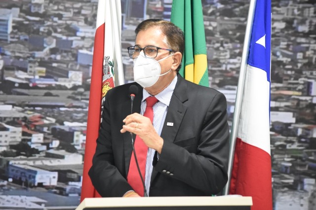 Joaquim Caíres solicita construção de Centro de Educação infantil no Lot. Água Branca