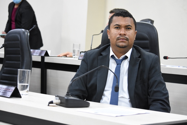 Junior Braga solicita pavimentação da Rua Cleriston Andrade no Agenor Aragão