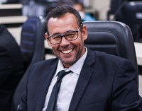 Junior de Márcia de Xexeu defende criação de Programa de Empréstimo de Cama Hospitalar