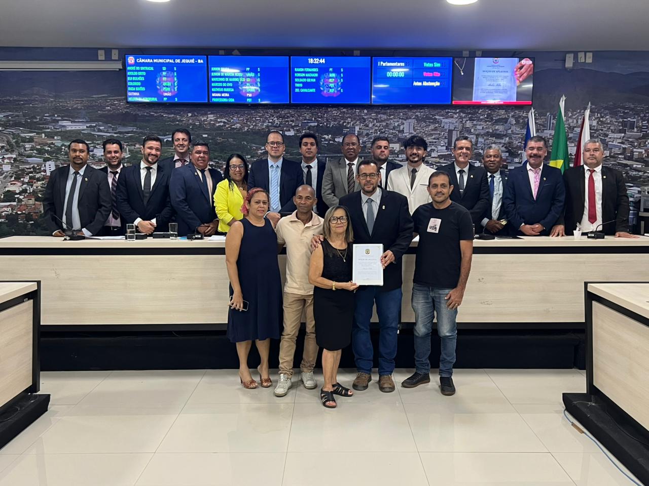 Júnior de Marcia de Xexeu enaltece criança de Jequié por medalha de Ouro nos EUA