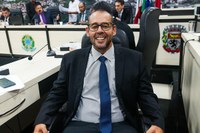 Junior de Marcia de Xexeu solicita rede de esgoto e pavimentação asfáltica da Rua São Domingos, no Mandacaru