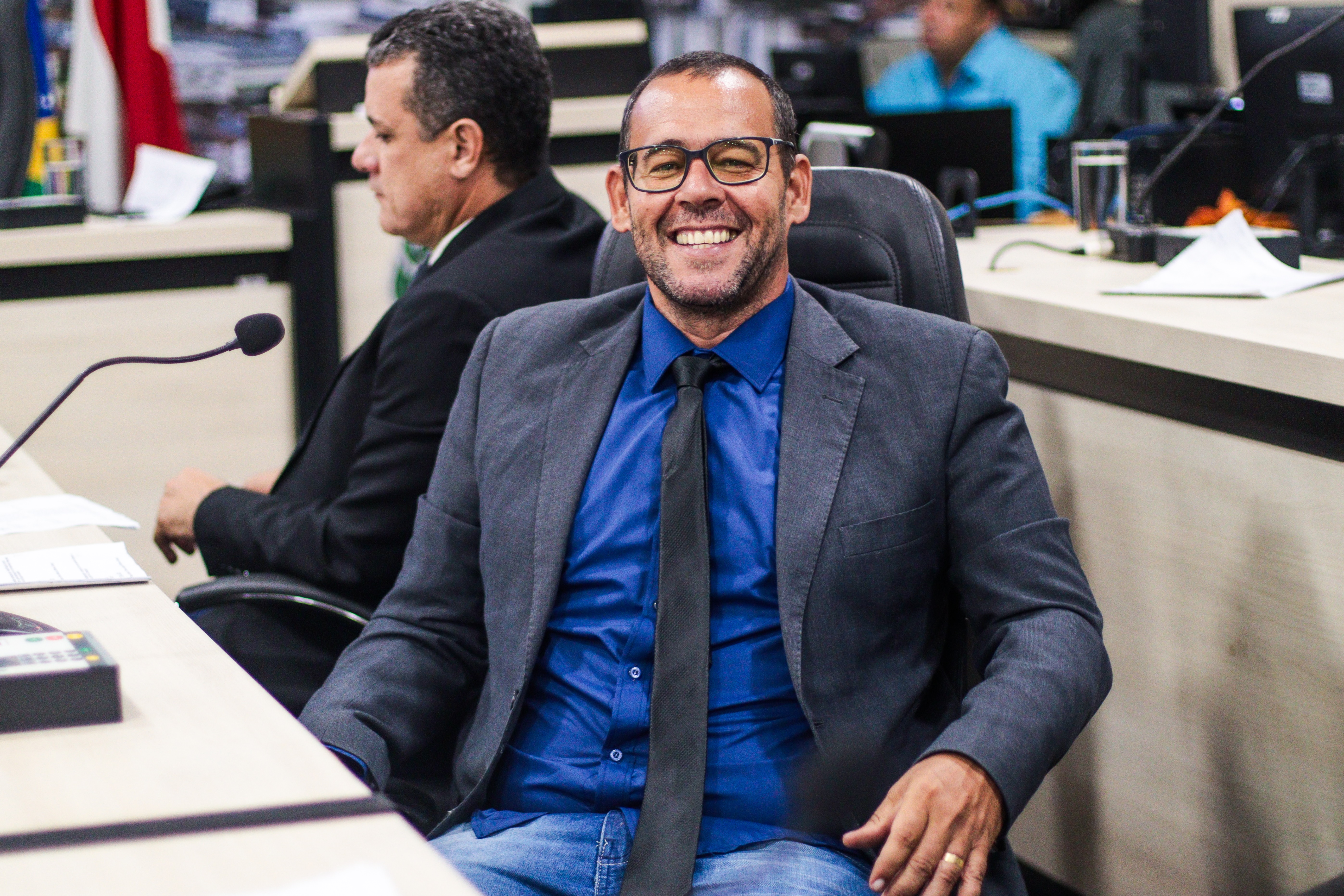 Junior de Marcia de Xexeu solicita requalificação da quadra do Alíria Argolo