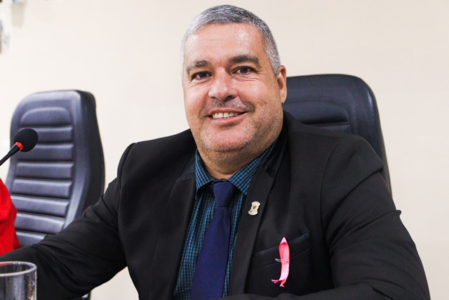 Marcinho propõe criação de Programa de Aprendizagem Inclusiva para Jovens Neurodivergentes