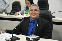 Marcinho sugere construção de canal pluvial ligando o Brasil Novo ao canal da Banca