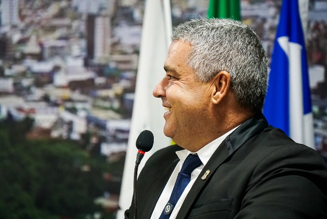 Marcinho solicita telefonia móvel para várias localidades da zona rural