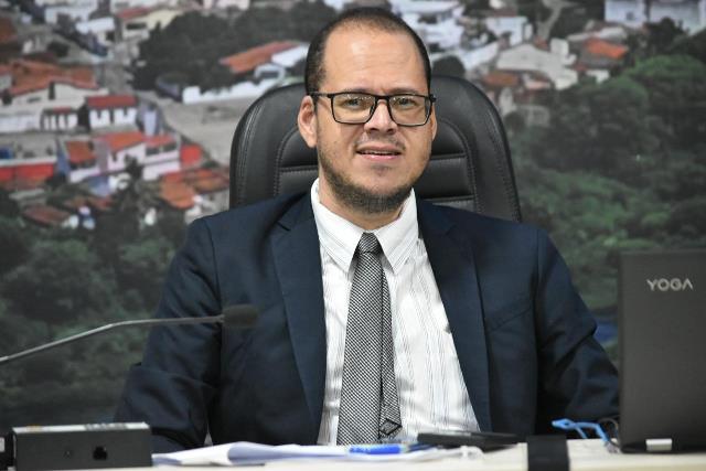 Marcos do Ovo pede modernização do campo de areia na Rua do Calcário, na Baixa do Bomfim
