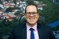 Marcos do Ovo solicita academia ao ar livre e reforma do canteiro central da Av. das Mutucas