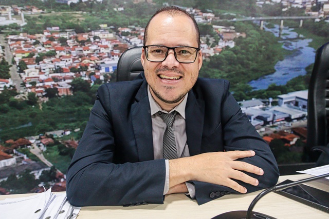 Marcos do Ovo solicita praça em frente à Igreja Nossa Senhora de Fátima no Parque das Algarobas 