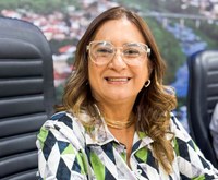 Moana Meira defende obrigatoriedade da inserção de intérprete de Libras nos eventos públicos oficiais realizados no município