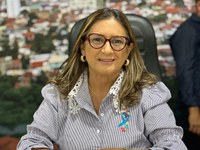Moana Meira propõe estudos para implantação da Casa da Mulher Brasileira em Jequié