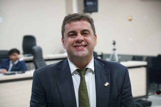 Ramon Fernandes defende implementação de uma unidade do CAPSi no Curral Novo