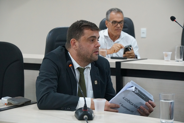 Ramon Fernandes pede implantação de sistema simplificado de abastecimento de água para a Volta do Rio