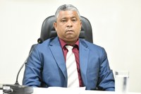 Robson Machado defende asfaltamento das ruas José Limongi e Eufrosino Almeida no Jequiezinho