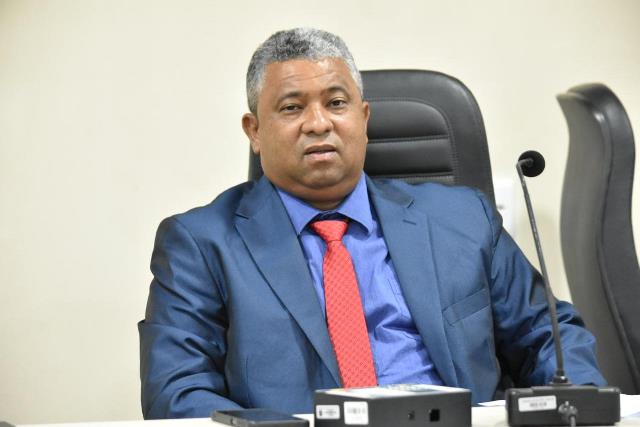 Robson Machado reivindica asfaltamento da estrada da Fazenda Copacabana até Barra Avenida