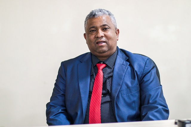 Robson Machado sugere implantação de projeto com equipe de saúde na Feira Livre