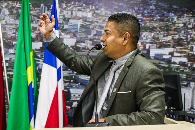 Tinho defende implementação e/ou retomada de Programas, Projetos e Cursos voltados à juventude