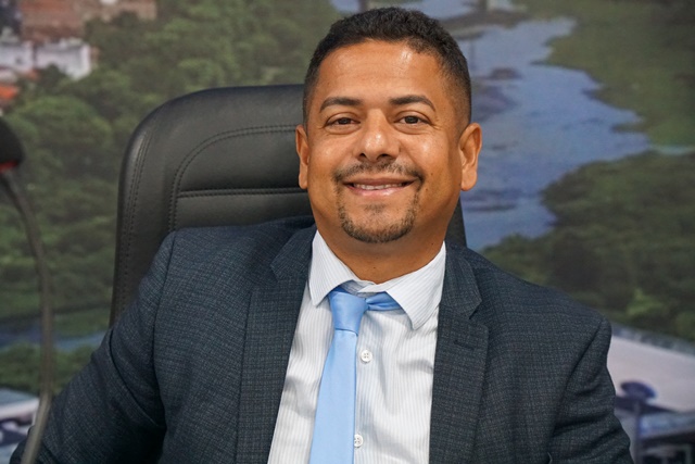 Tinho defende instalação de antena de telefonia celular para atender toda a região da Cachoeirinha