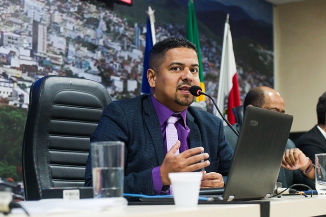 Tinho defende retomada ou implementação de Programas Sociais, Projetos Esportivos e Cursos de Formação Profissional