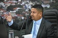 Tinho propõe melhorias para a coleta de lixo no Jequiezinho