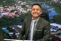 Tinho solicita revitalização de áreas de lazer e convivência social em favor dos moradores dos Residenciais Mandacaru I e II