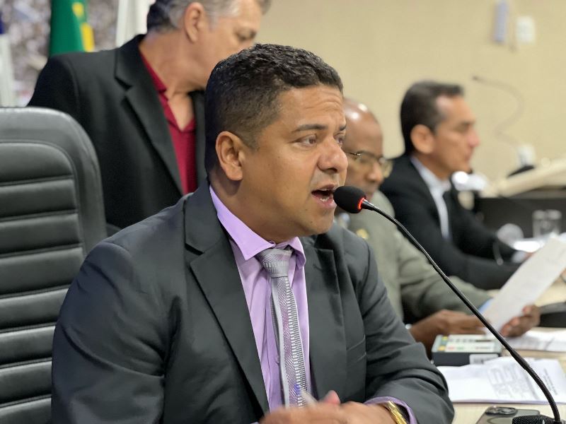 Tinho volta a solicitar construção de postos de saúde na Jiboinha e na Barrinha